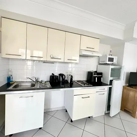 Апартаменты 2p Full Center Juan Les Pins Near Sea Parking Антиб