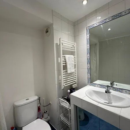 2p Full Center Juan Les Pins Near Sea Parking Апартаменты