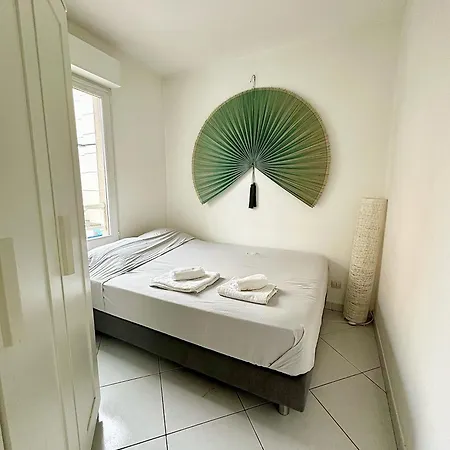 Apartment 2p Full Center Juan Les Pins Near Sea Parking